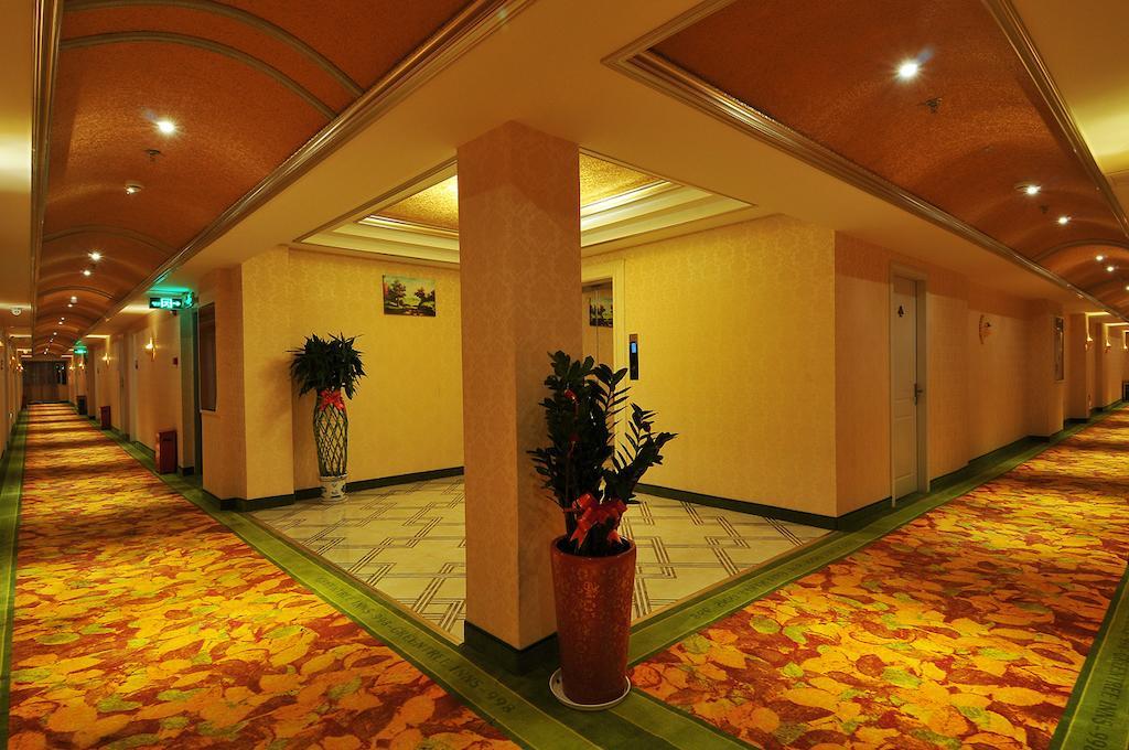 Greentree Inn Fujian Fuzhou Jinshan Wanda Pushang Avenue Business Hotel Фучжоу Екстер'єр фото